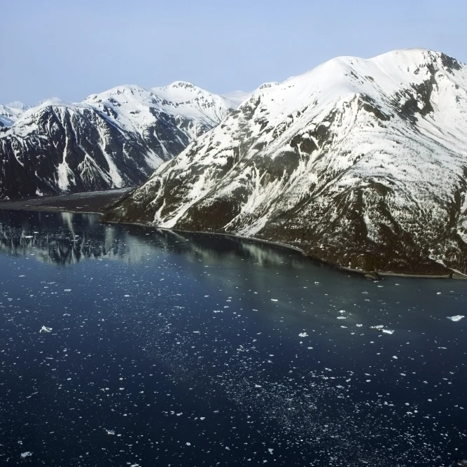 Scenic View Of Disenchantment Bay In Russell Fjord Wilderness Near Yakutat  Alaska Poster Print (17 x 11)