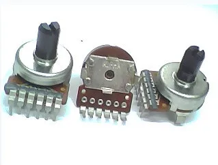 

Taiwan ALPHA 161 -type double potentiometer axis with the midpoint B100K 10