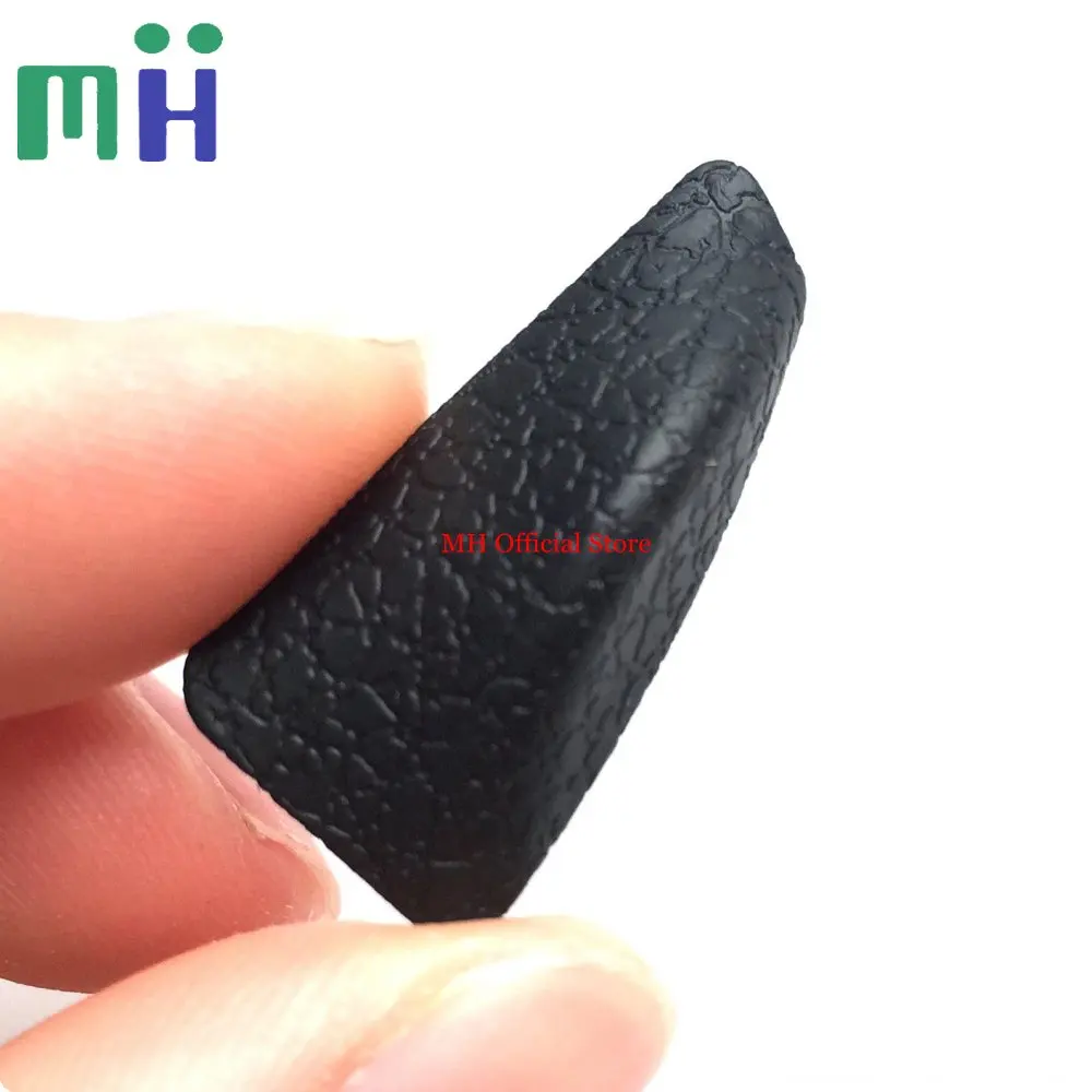 

NEW Original Back Cover Thumb Rubber Rear Triangle Rubber Cover For Nikon D4 1H998-390 For Nikon D4S 1132N Camera Repair Part