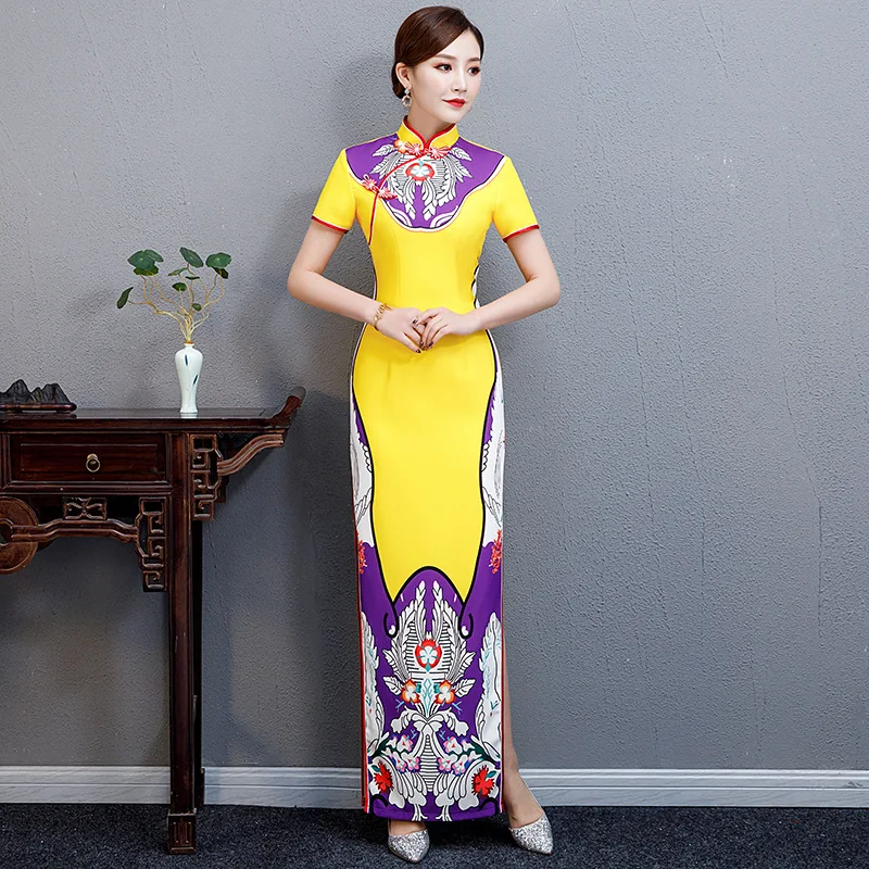 

Yellow Plus Size 4XL 5XL Chinese Vintage Printed Lady Qipao Fashion Handmade Button Cheongsam Novelty Chinese Formal Dress