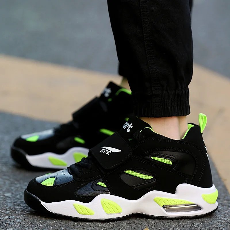 

Men High Top Basketball Shoes 2018 New Breathable Outdoor Athletic Professional Training Sports Sneakers Size 36~44