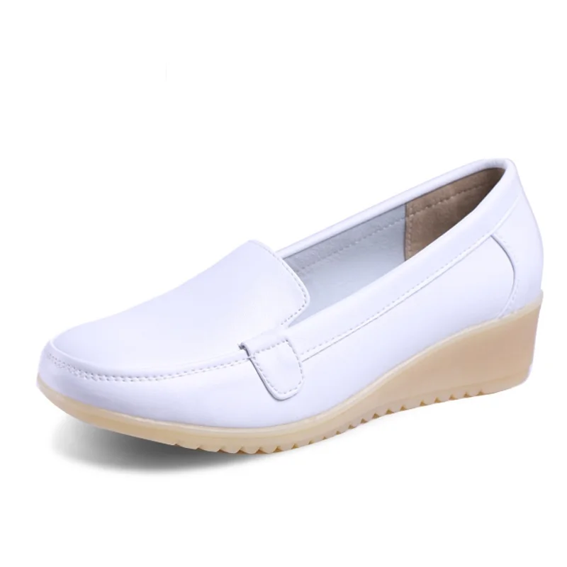 2018 new white nurse shoes new non slip tendon at the end of women's