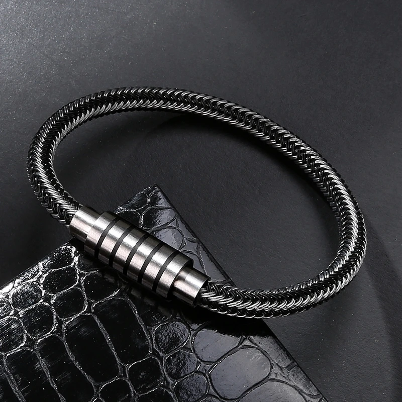 MOZO Модные мужские ювелирные изделия черного, серебряного цвета металлический Плетеный веревочный браслет из нержавеющей стали с магнитной пряжкой мужской браслет PS1007