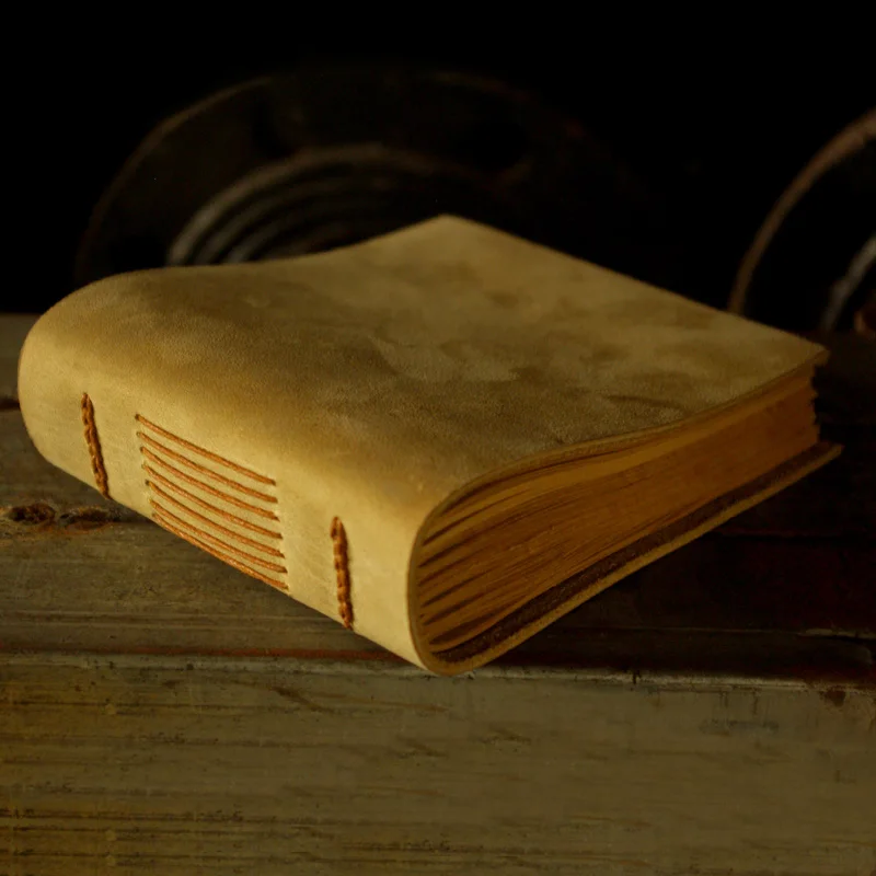 

2016 Free shipping Vintage cowhide leather notebook notepad tsmip diary doodle book YY0108