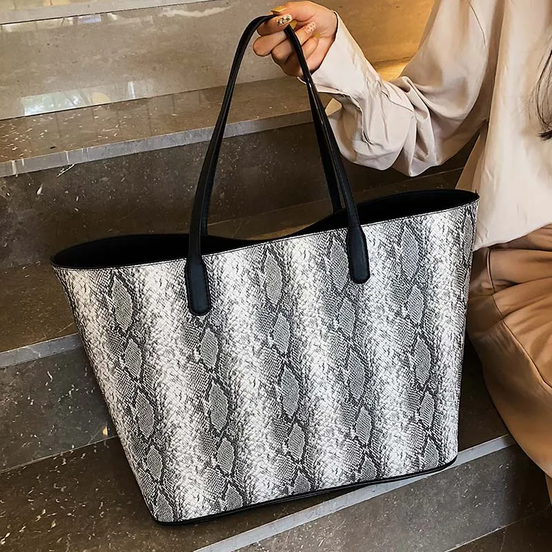

Python Pattern PU Leather Shoulder Bags For Women 2019 High Capacity Shoulder Bag Female Handbags Lady Hand Bag Totes