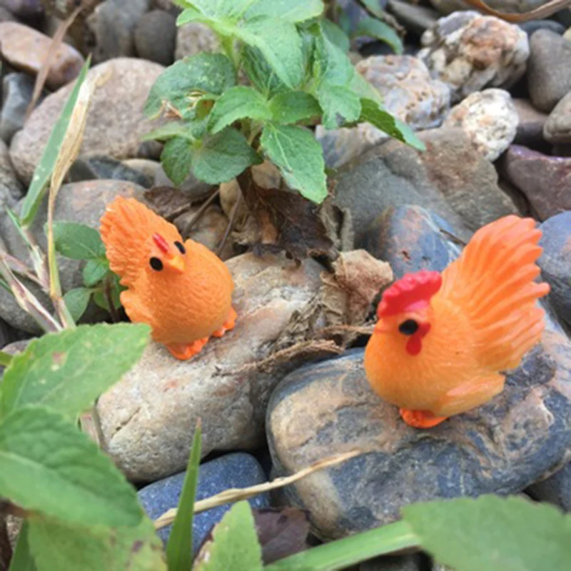 

ZOCDOU 2 Pieces Red Cock Hen Chicken Chook Poultry Farm DIY Model Small Statue Little Figurine Crafts Figure Ornament Miniatures