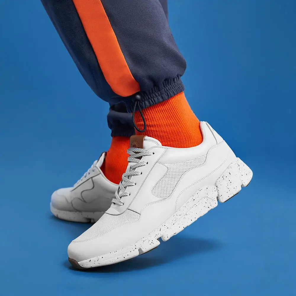 

Xiaomi Youpin Men Ultralight Sneaker Fashion White Casual Sport Shoes Qimian Design Shock Absorption Breathable Male Sneaker