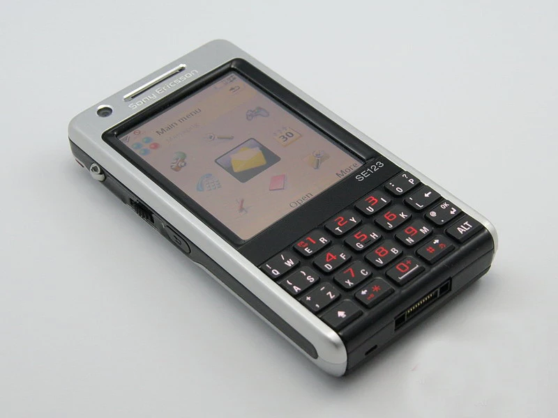 P1 100% Original Unlocked Sony Ericsson P1 P1i