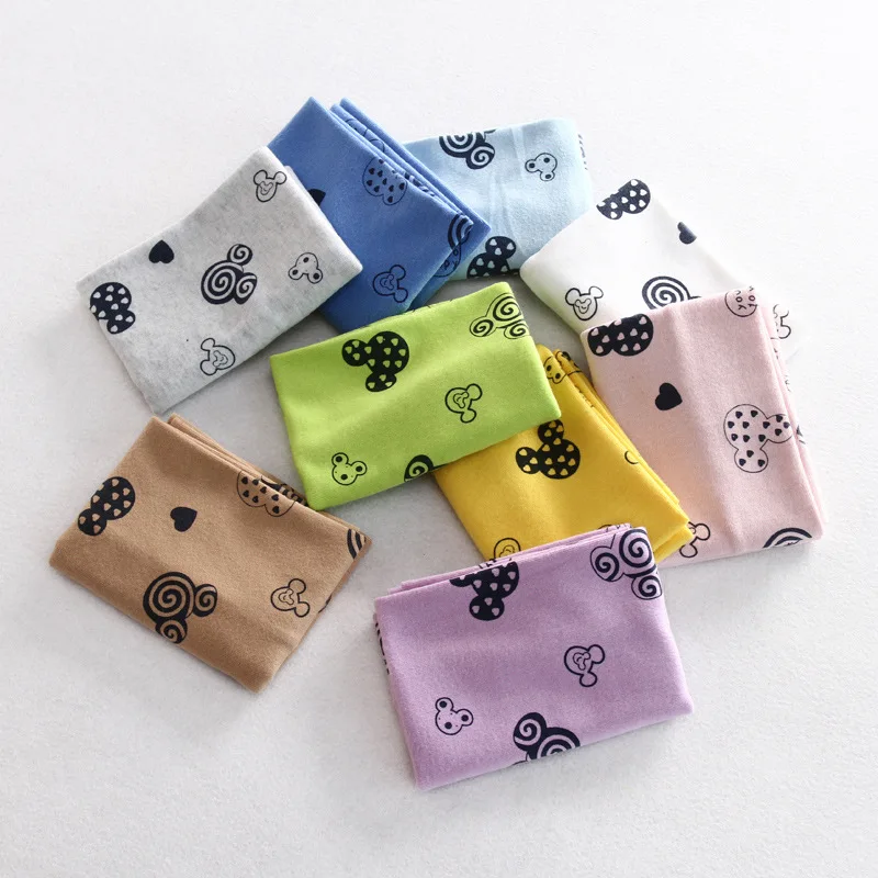 3263534001_568943679