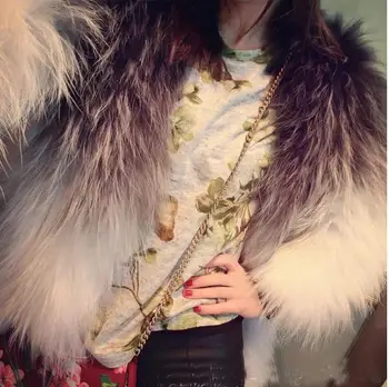 

2017 autumn and winter fashion new Korean temperament imitation fox fur gradient color fur coat female short paragraph