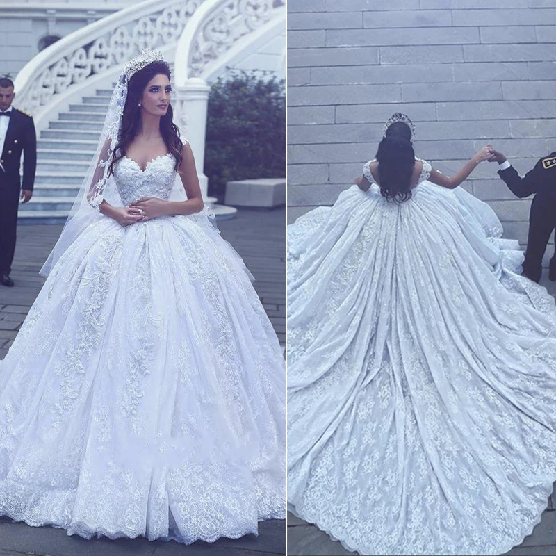 

Glamorous Lace Long Dress For Wedding Sweetheart Appliques Formal Party Dresses Custom Made Strapless Bridal Ball Gowns
