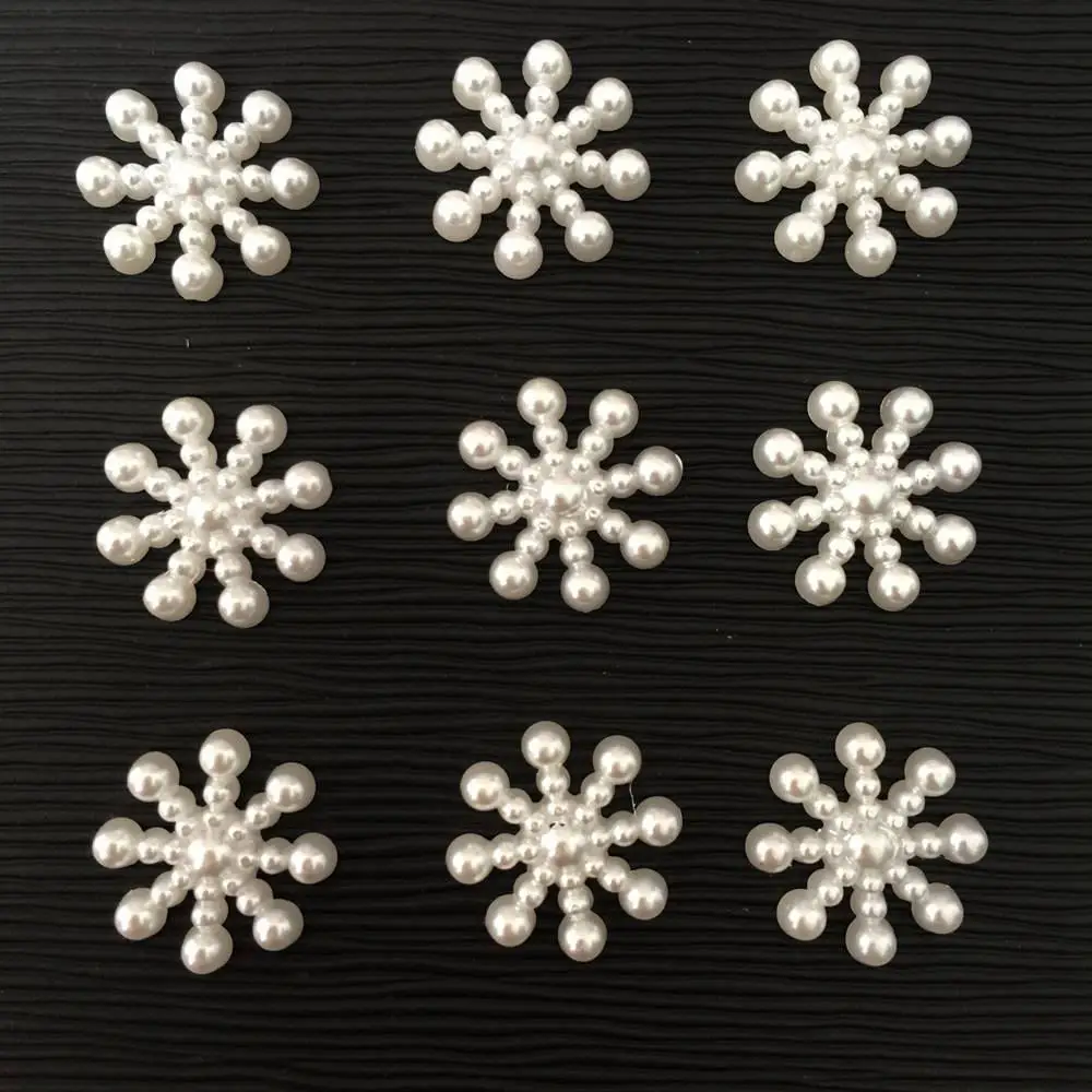 

40pcs 15mm Nice Pearl Delicate Snowflake Scrapbook DIY Craft Flatback Beads B182