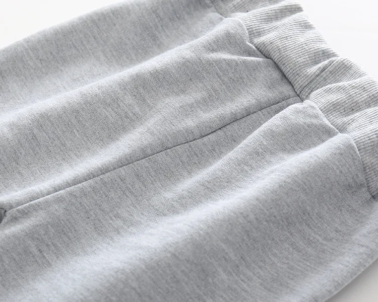 3920654166_2068599042