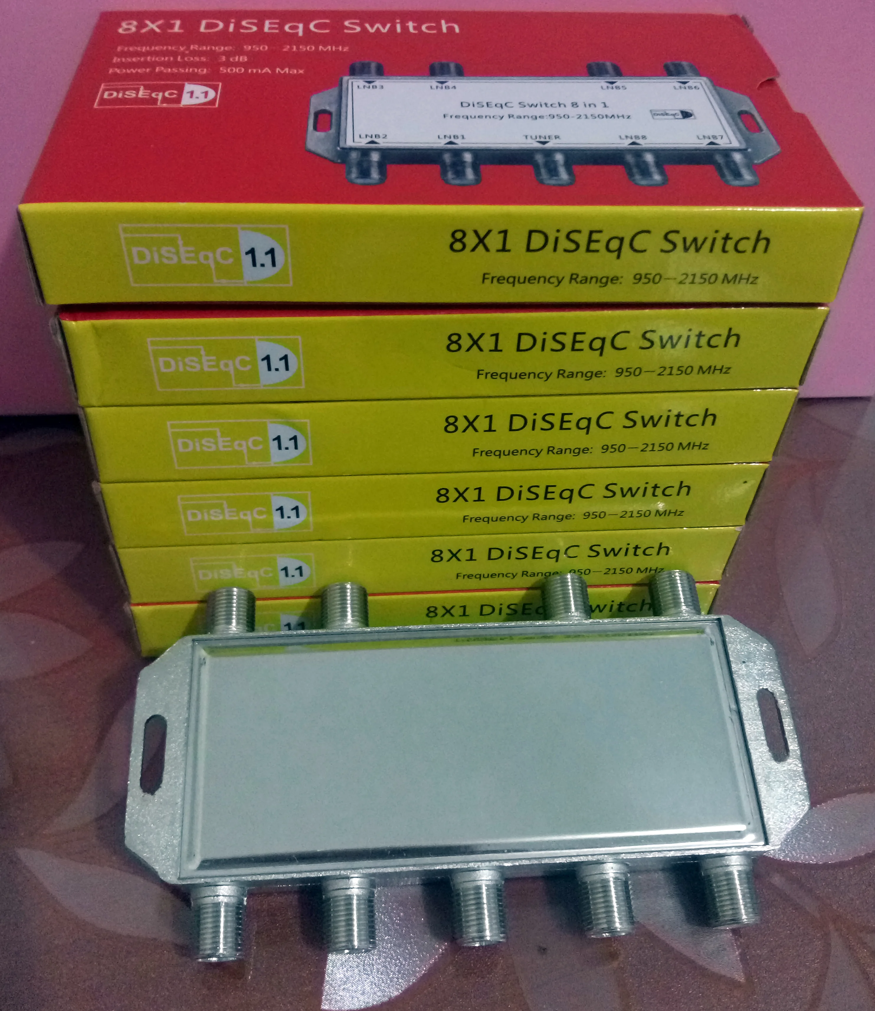 JS-81  DiSEqC ġ 8X1 ø ǰ   FTA TV LNB ġ  ű