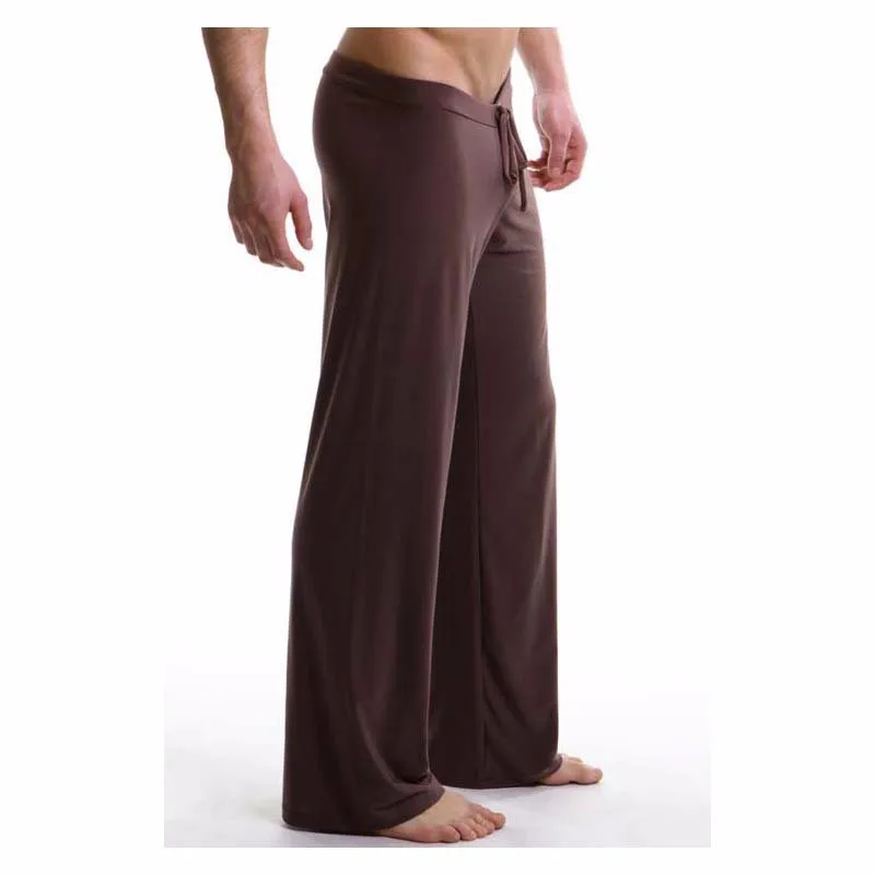 2586973476_875938571