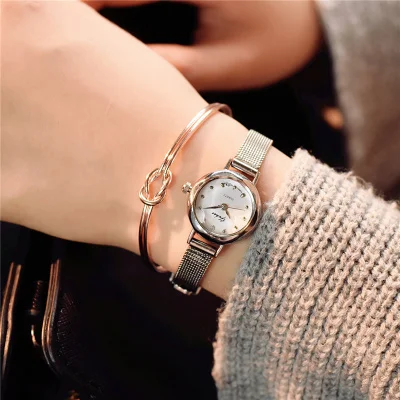 

Ode to joy 2 Qufu same watch female simple temperament with a small retro female student mini dial