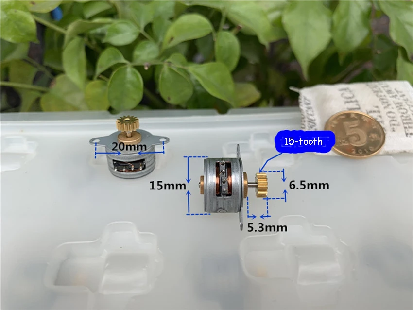 Двухфазный четырехпроводный диаметр 15 мм круглый шаговый двигатель с медным колесом 15-зуб микро шаговые двигатели