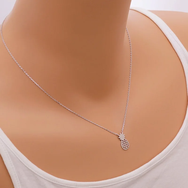 

Personality Fashion Youth Pineapple Necklace