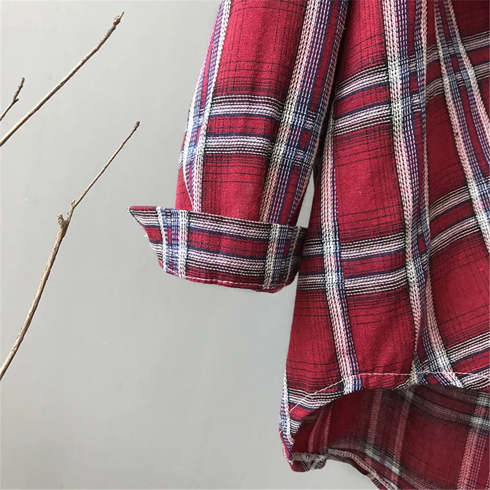 Autumn Boyfriend Style Women Blouse 2018 All Occasion Match casual College shirt long sleeve turn-down collar Plaid Office Shirt (10)