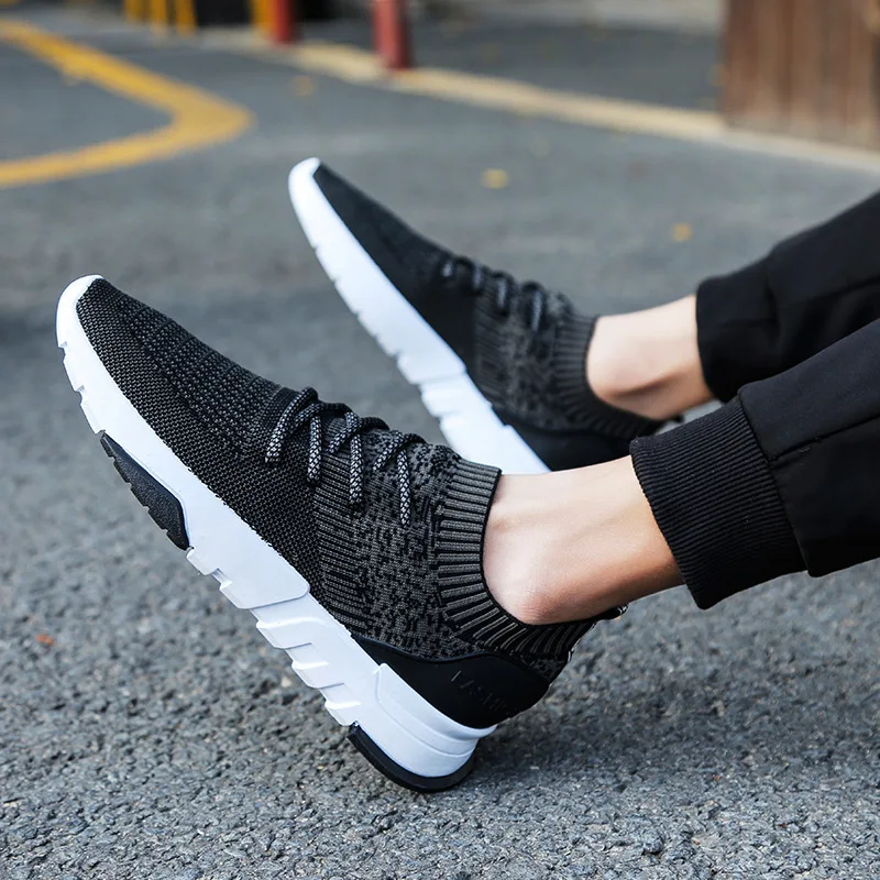

Summer sports student men's running shoes summer new shock absorption breathable wear-resistant flying woven mesh shoes