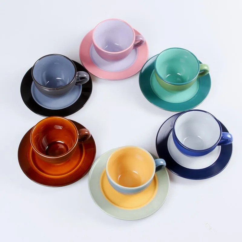

Creative European Ceramic Coffee Cup and Saucer Set Coffee C For Cappuccino Latte Pull Flower Italian Moka Free Shipping