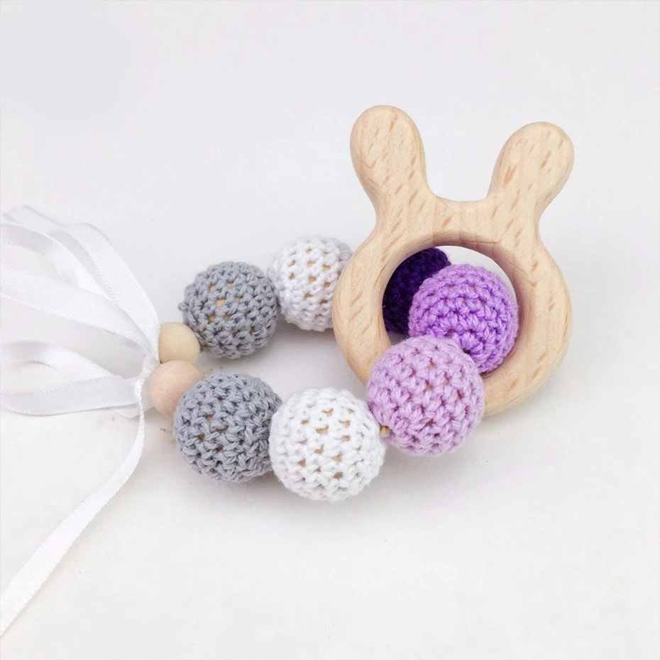 awesome  4 Style Bracelet Baby Teether Animal Crochet Natural Baby Wooden Toys Wearing Breastfeeding Bracele