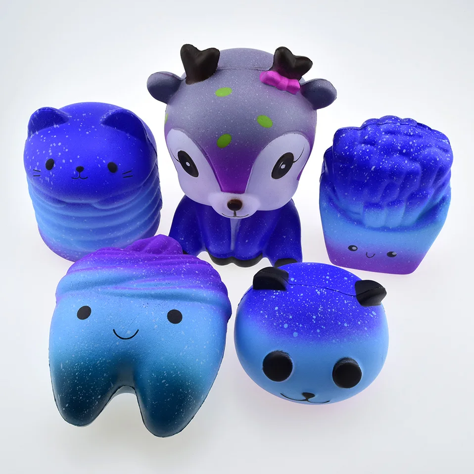 Galaxy squishy 2018 (1)