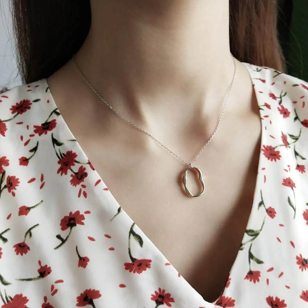 

WTLTC 925 Sterling Sliver Irregular Circle Pendant Necklaces Minimalist Necklace for Women Statement Geometric Choker Initials