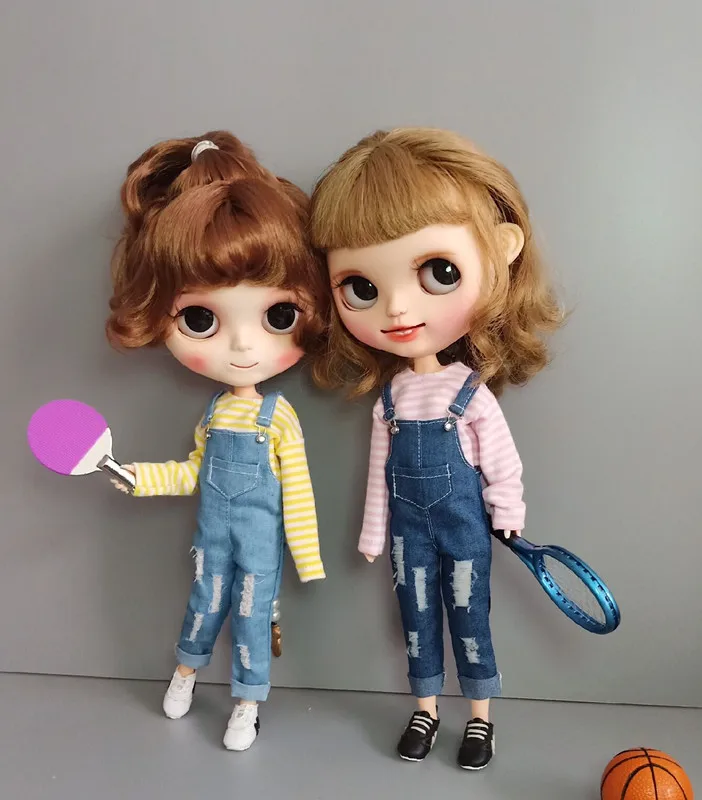 

1pcs Blyth Bib with hole 1/6Doll Jean Pant with hole Doll Clothes (Fit blyth, Licca,mmk, Azone,Pullip,Lati,Ob,1/6 Doll)