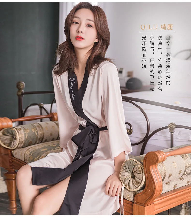 10233326726_559343622