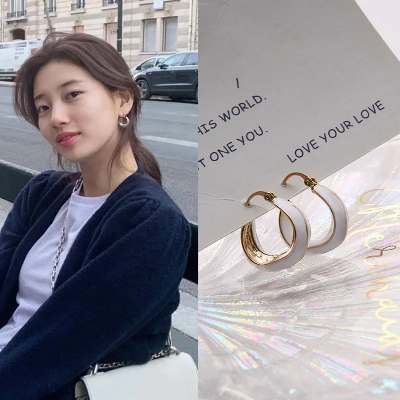 

2019 New Minimalist Irregular Round Copper Enamel White Small Hoop Earrings For Women Vintage Gold Korean Fashion Earring