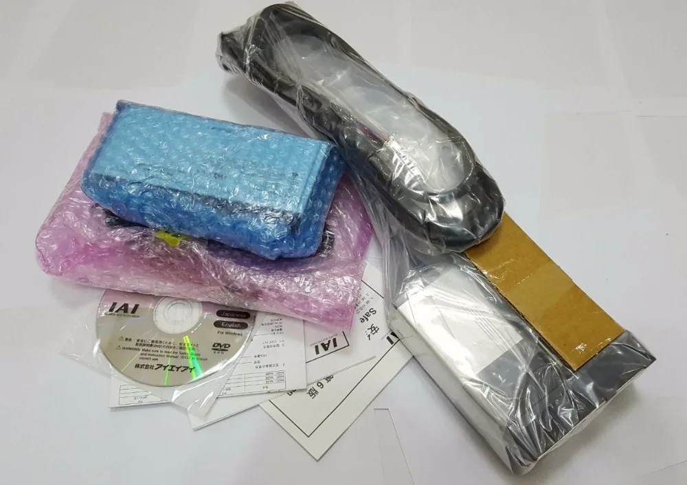 

RCP4-SA6R-I-42P-6-250-P3-S-ML new and original mechanical arm include driver
