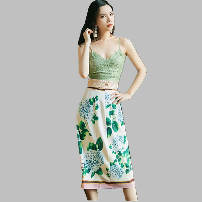 

HAMALIEL Women 2 Piece Set New 2019 Spring Sexy V Neck Halter Green Lace Tops + Runway Printed Patchwork High Waist Skirt Suits