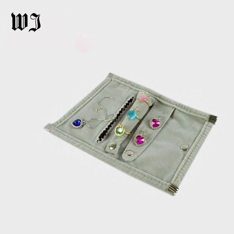 

Portable Travel Black Velvet Jewelry Ring Earrings Storage Pouch Wedding Pendant Necklace Organizer Case Foldable Mini Roll Bag