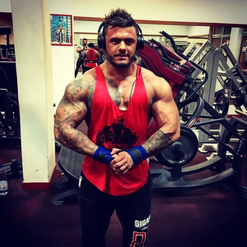 

2018 New GIGANTE Brand vest bodybuilding clothing and fitness men undershirt tank tops tops golds men undershirt