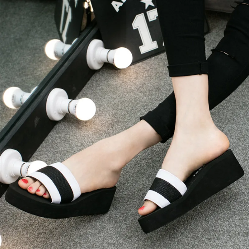 12 - YXP70419645_20170419111123154