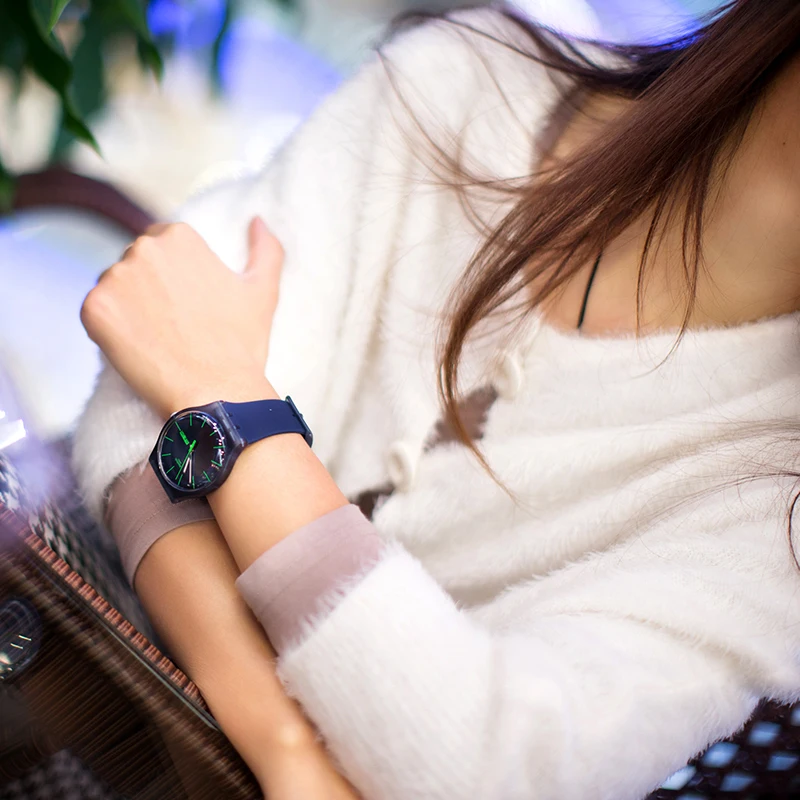 

Swatch Original colorful quartz watch SUON700