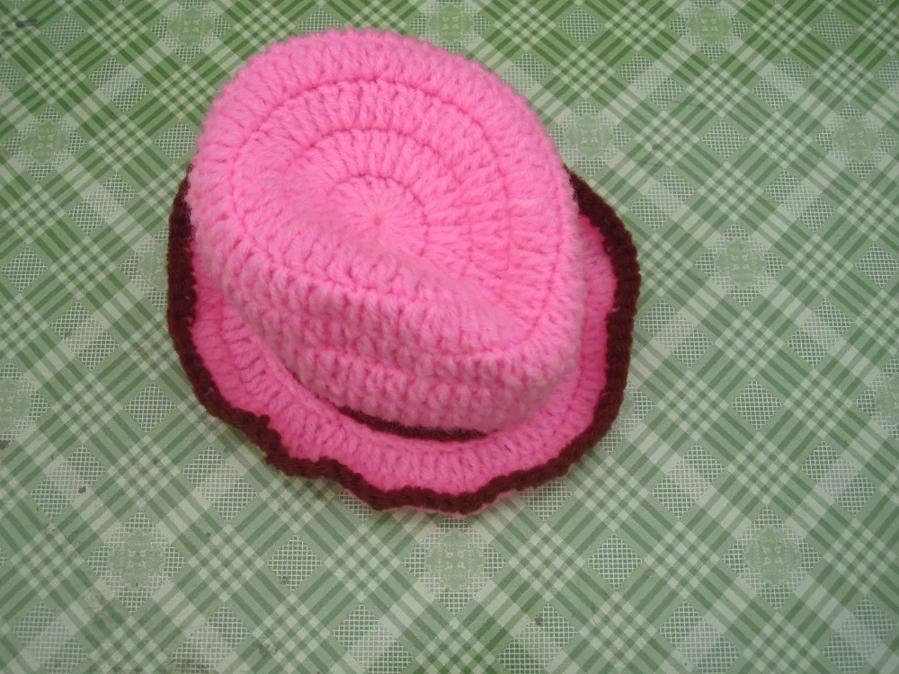 H863Pink baby knitting dress hat + diaper + shoes2