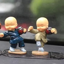 4 шт./компл. Gongfu маленькие статуэтки монахов кукольный автомобиль украшения, домашний декор Шаолинь храма монахов игрушки автомобильные аксессуары Орнамент
