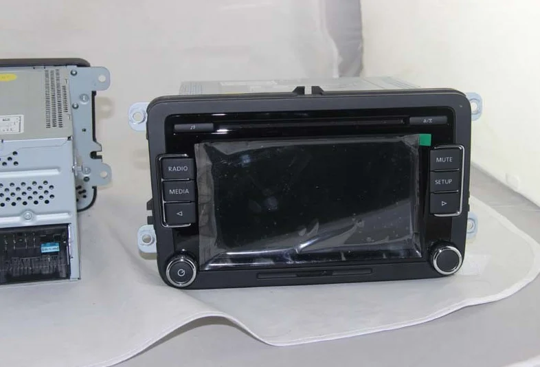 

CHESUNZAI Car support USB Camera RVC Radio for Golf 5 6 Jetta CC Tiguan Passat RCD510 With Code