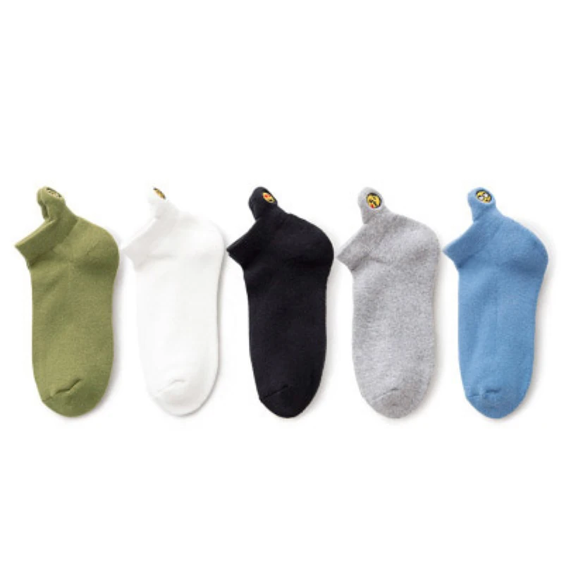 

Sweet Candy Color Embroidery Women Cotton Socks Cartoon Yellow Face Expression Printed Short Socks Winter Warm Fashion Socks