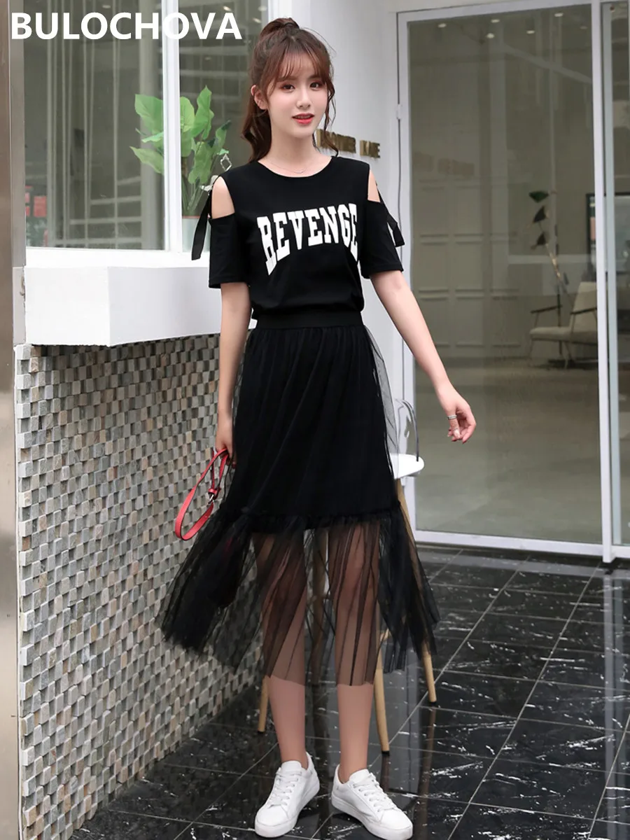 

Women Printed Letters Long T-Shirt Hole Tops + Mesh Skirt Sets Conjuntos 2019 Summer Hot Sales Runway Womens Belt Skirt Suits XL