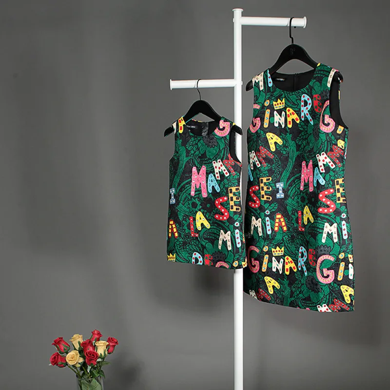 

A-Line Princess Dress Family Matching Outfits Brand Designer European Style Girls Letters Printed Dress Mother Daughter Clothes