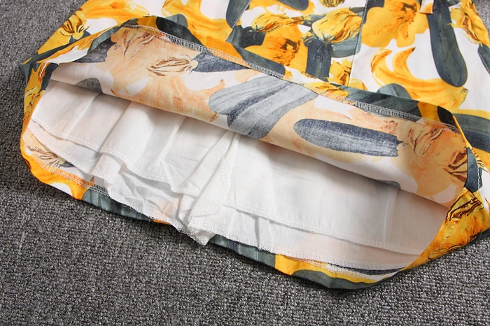 Женский комплект ALPHALMODA стильный топ на бретелях и короткая юбка из 2 предметов
