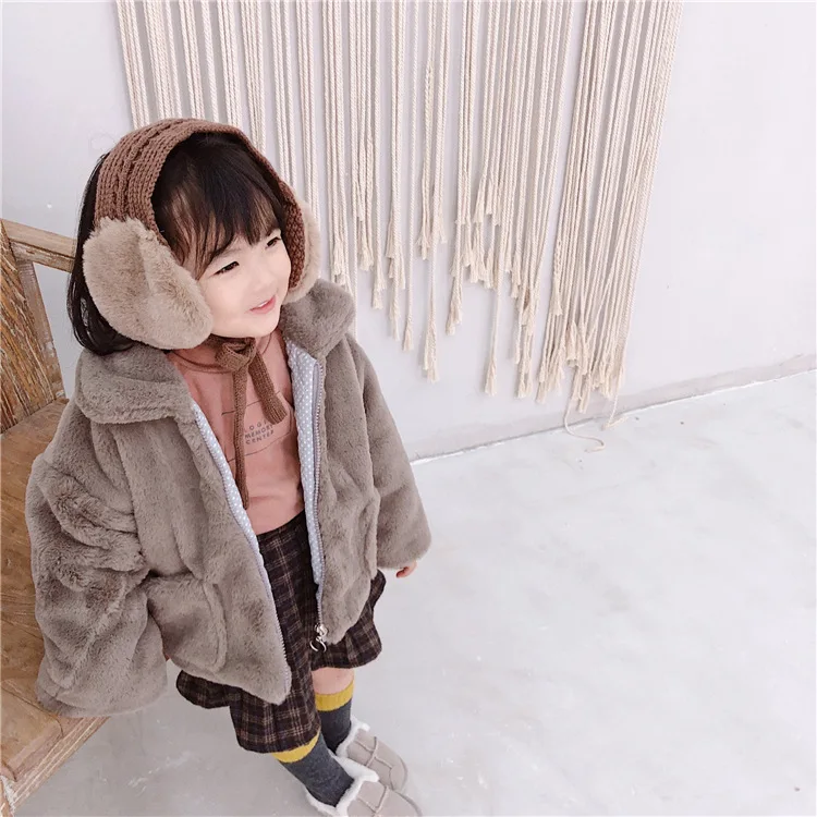 Корейские стильные зимние Утепленные Пальто из мягкой кроличьей шерсти для маленьких девочек милые однотонные куртки с хлопковой подкладкой для детей от 1 до 6 лет