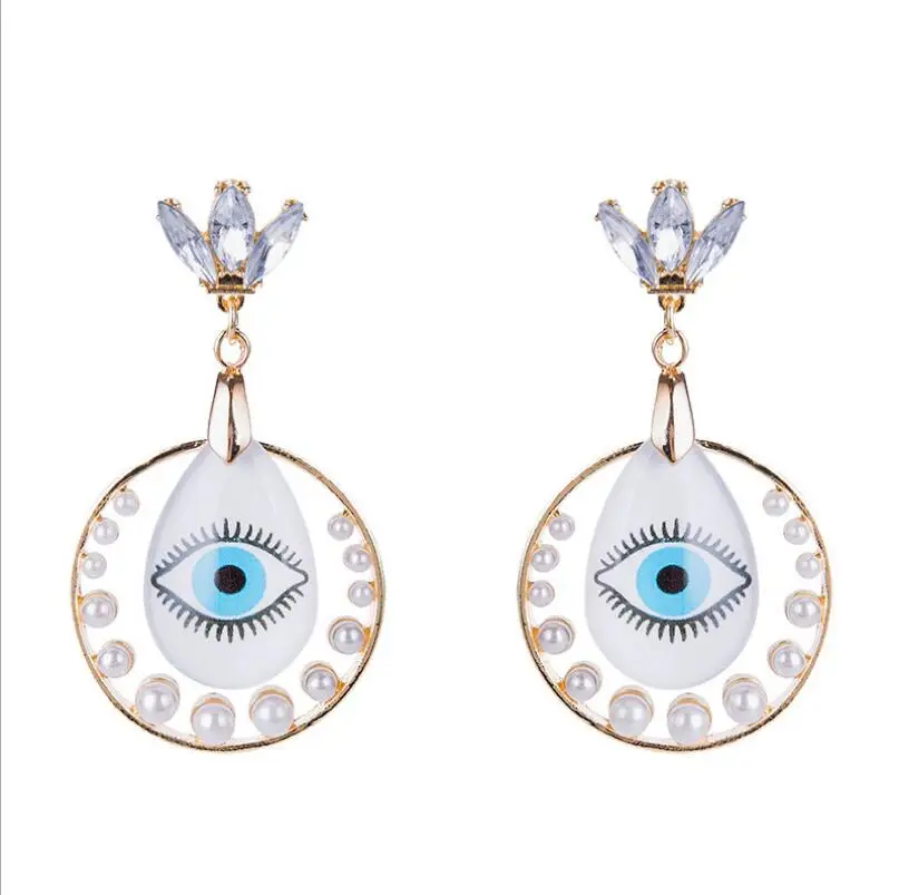 

European and American creative earrings new fashion earrings personality long paragraph big eyes earrings exaggerated female