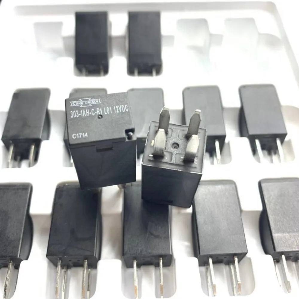 303-1AH-C-R1-L01 303-1AH-C-R1-U01 12VDC автомеханический переключатель 20A 12VDC 4 контакта