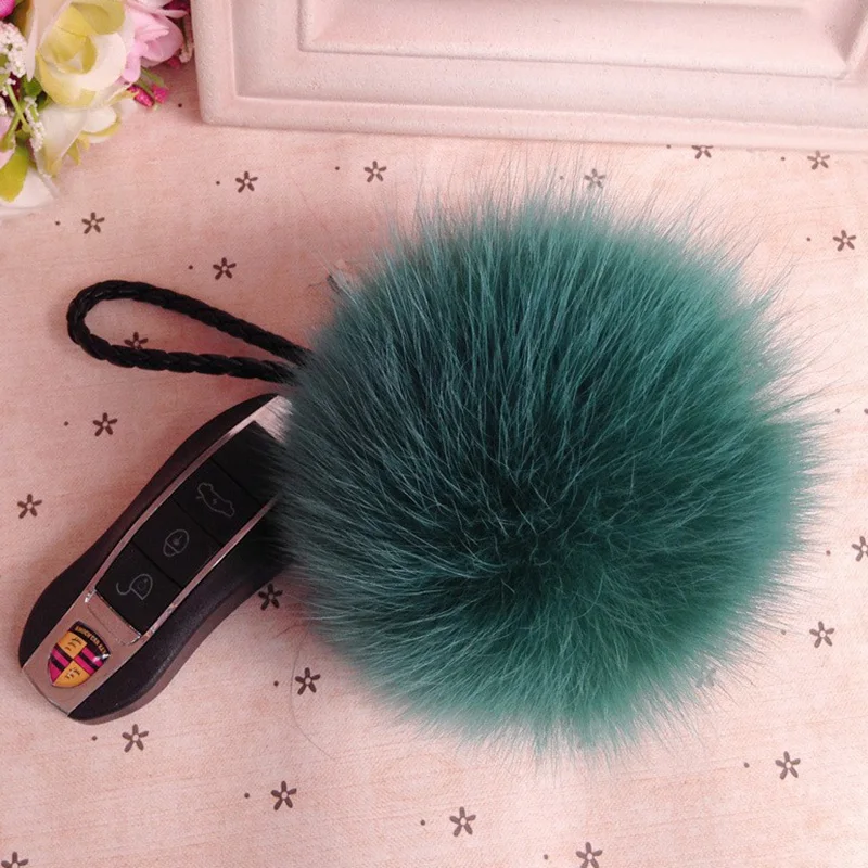 

10cm Real Fox Fur Ball Keychain on The Keys Fluffy Real Fur Pompom Car for Couples Fur Ball Key Chains Fur cap beanie
