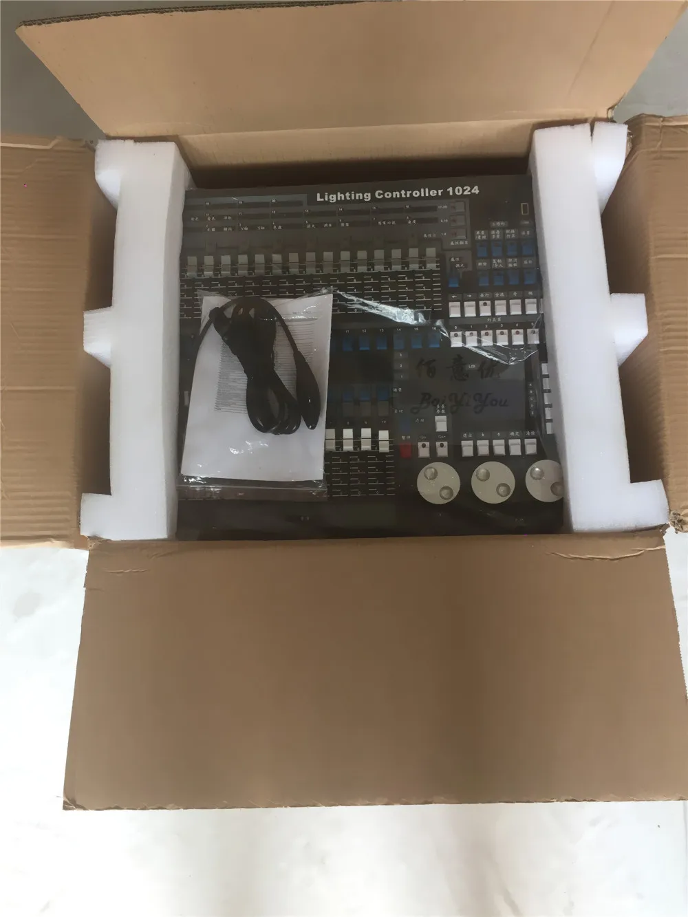 1024 Light Controller06