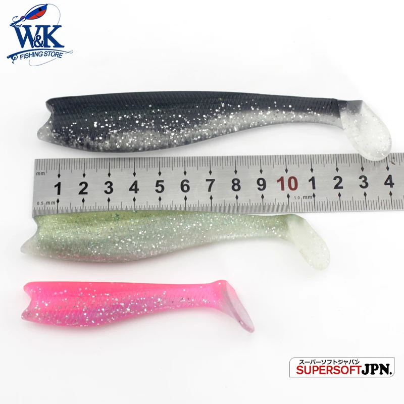 Leurre pêche mer ou riviere 7,5cm 5g tête bleue dos rose